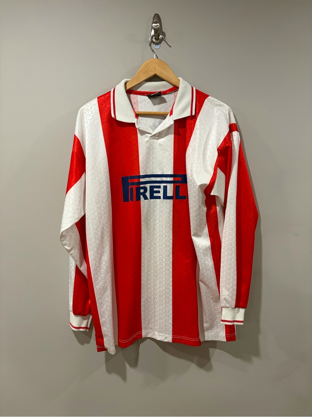 Vintage Sportira Pirelli Soccer Jersey Mišković #10 Made in Canada Large